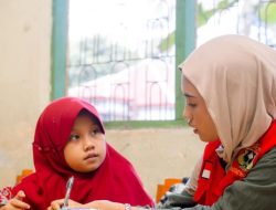Mahasiswa KKN Unhas Edukasi Siswa SDN 5 Wanio Sidrap Pentingnya Menabung Sejak Dini