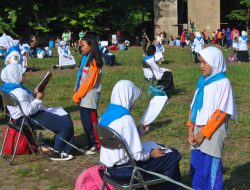 Wabup Sidrap Nurkanaah Tekankan Semangat Kemanusiaan Saat Buka Kemah Relawan Remaja PMR